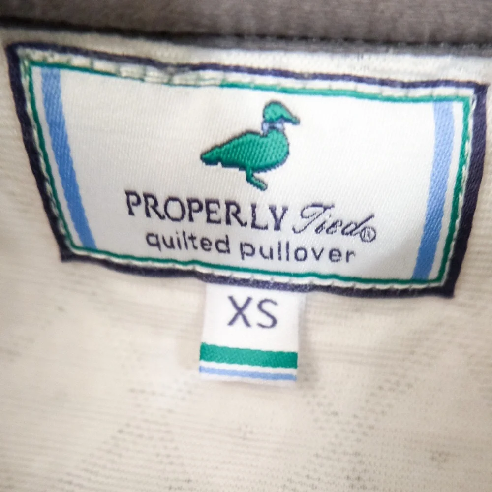 LIKE NEW: Properly Tied Quilted Pullover in Olive - Size XS - Picture 3 of 3